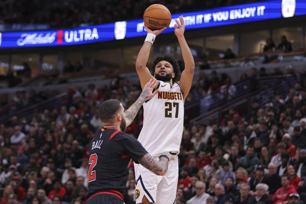 她不仅是执 她不仅是执